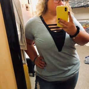 Low Cut Short Sleeve Top